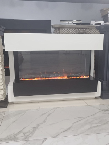 Каминокомплект Cube 36 - Белый с черным с очагом Astra 36 RF (выставочный образец)_1